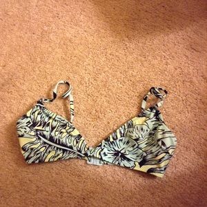 ❤️SALE ITEM  3 for 18$❤️. Bikini top- Zara brand